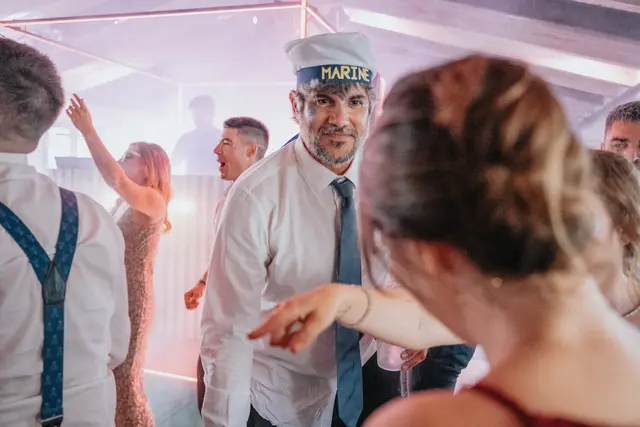 Boda de María y Chema en Masía El Teular, Sueca, una celebración natural y emotiva en Valencia. fiesta