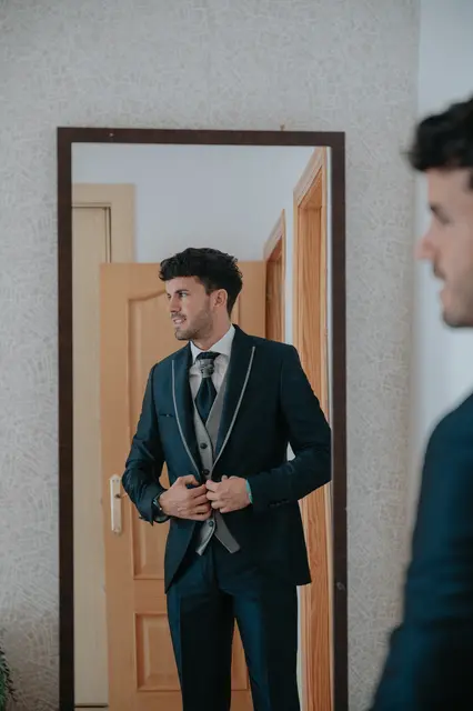 Fotografía de boda de María “Periqueta” y Juanan en Minglanilla por Va de Novias preparativos