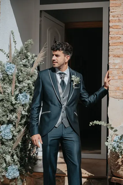Fotografía de boda de María “Periqueta” y Juanan en Minglanilla por Va de Novias Salida / Entrada