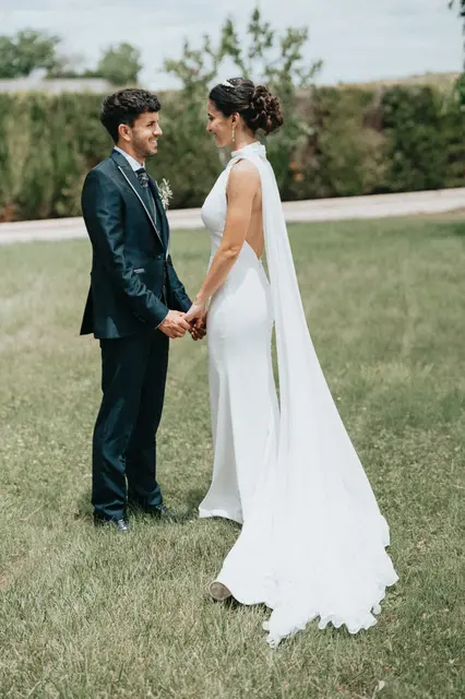 Fotografía de boda de María “Periqueta” y Juanan en Minglanilla por Va de Novias sesion pareja
