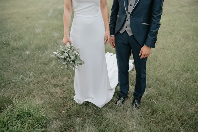 Fotografía de boda de María “Periqueta” y Juanan en Minglanilla por Va de Novias sesion pareja