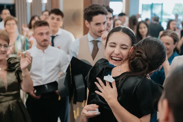 Fotografía de boda de María “Periqueta” y Juanan en Minglanilla por Va de Novias banquete