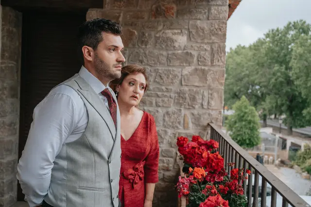 Boda de Marta y Javi en Campo Aníbal y Barracas, fotografía y vídeo de boda en Valencia preparativos
