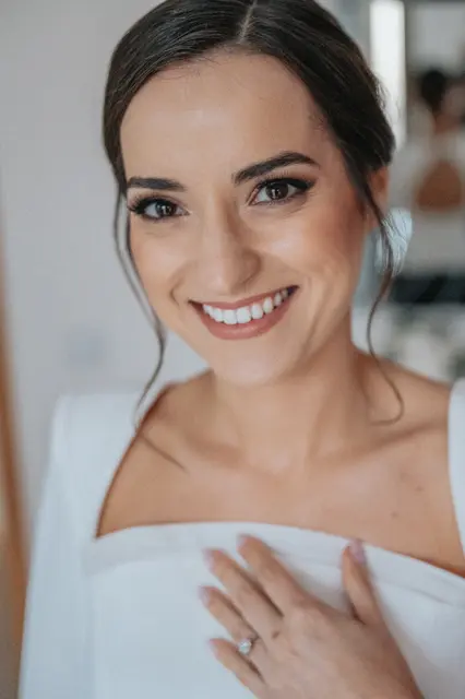 Boda de Marta y Javi en Campo Aníbal y Barracas, fotografía y vídeo de boda en Valencia preparativos