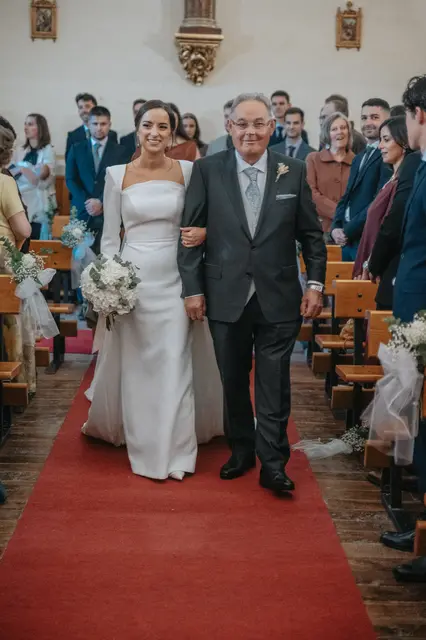 Boda de Marta y Javi en Campo Aníbal y Barracas, fotografía y vídeo de boda en Valencia Salida / Entrada