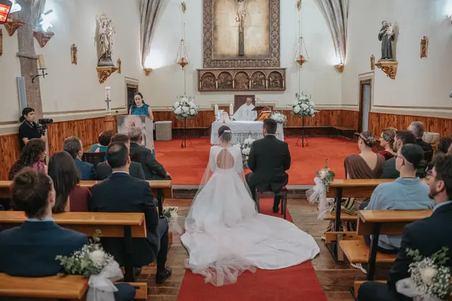Boda de Marta y Javi en Campo Aníbal y Barracas, fotografía y vídeo de boda en Valencia ceremonia