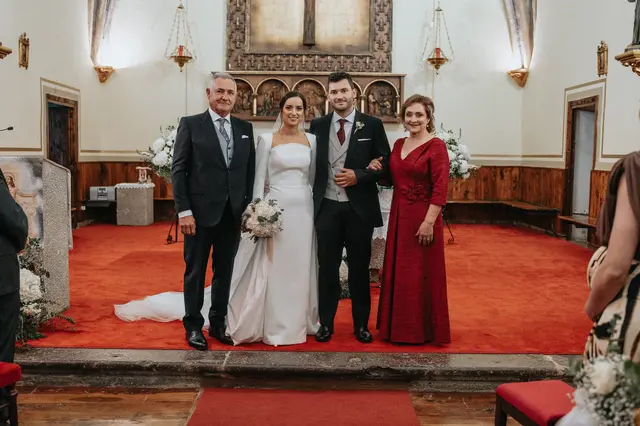 Boda de Marta y Javi en Campo Aníbal y Barracas, fotografía y vídeo de boda en Valencia ceremonia