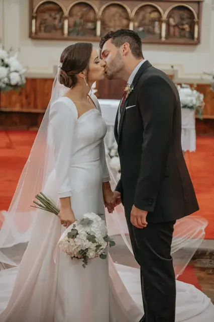 Boda de Marta y Javi en Campo Aníbal y Barracas, fotografía y vídeo de boda en Valencia ceremonia portada sesion pareja