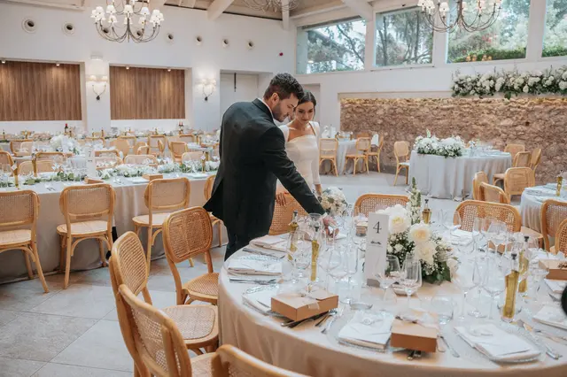 Boda de Marta y Javi en Campo Aníbal y Barracas, fotografía y vídeo de boda en Valencia portada sesion pareja
