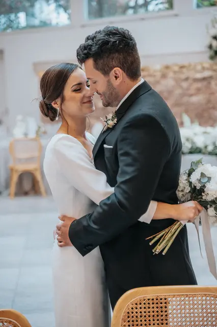 Boda de Marta y Javi en Campo Aníbal y Barracas, fotografía y vídeo de boda en Valencia portada sesion pareja