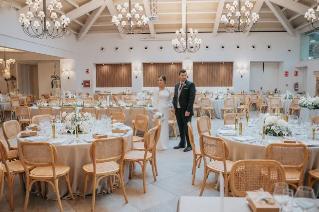 Boda de Marta y Javi en Campo Aníbal y Barracas, fotografía y vídeo de boda en Valencia portada sesion pareja