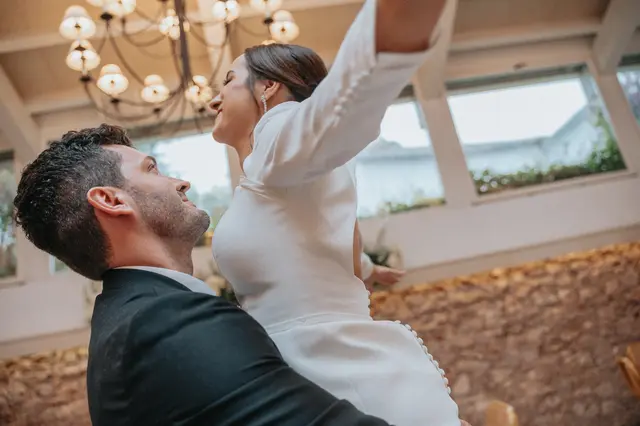 Boda de Marta y Javi en Campo Aníbal y Barracas, fotografía y vídeo de boda en Valencia sesion pareja