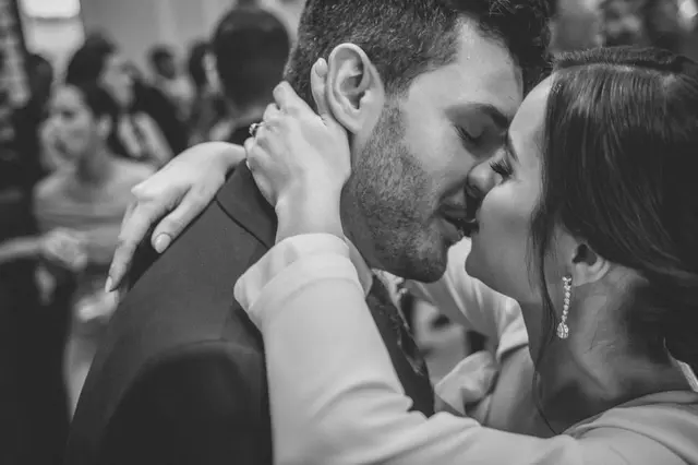 Boda de Marta y Javi en Campo Aníbal y Barracas, fotografía y vídeo de boda en Valencia coctel sesion pareja