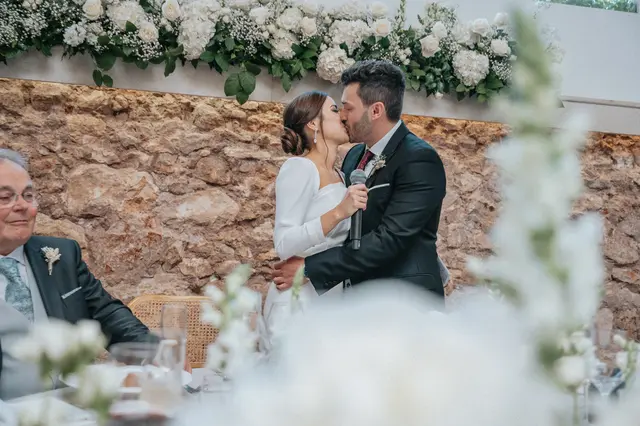 Boda de Marta y Javi en Campo Aníbal y Barracas, fotografía y vídeo de boda en Valencia banquete