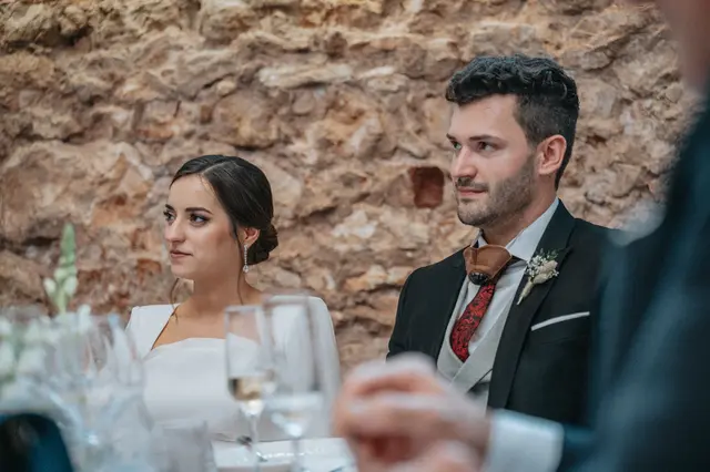 Boda de Marta y Javi en Campo Aníbal y Barracas, fotografía y vídeo de boda en Valencia banquete