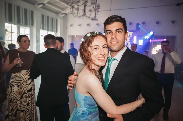 Boda de Marta y Javi en Campo Aníbal y Barracas, fotografía y vídeo de boda en Valencia fiesta