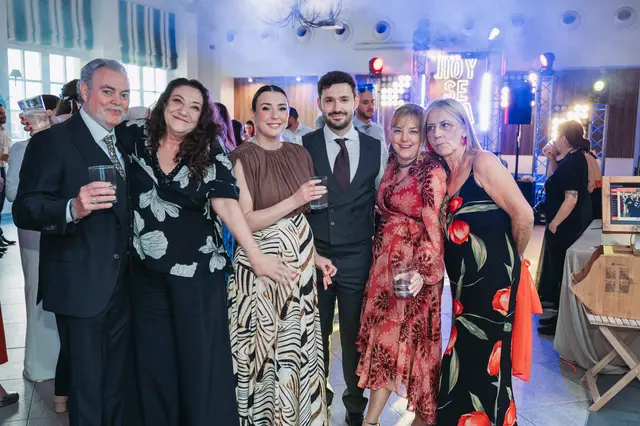 Boda de Marta y Javi en Campo Aníbal y Barracas, fotografía y vídeo de boda en Valencia fiesta