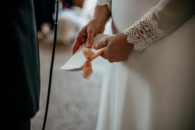 reportaje boda invierno el canonigo navidad ceremonia detalles portada