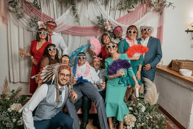 Fotografía de boda en Venta La Chata photocall