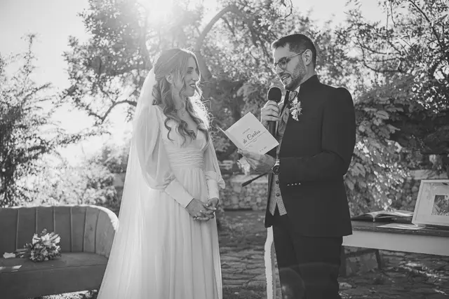 Fotografía de boda en Venta La Chata BW ceremonia portada