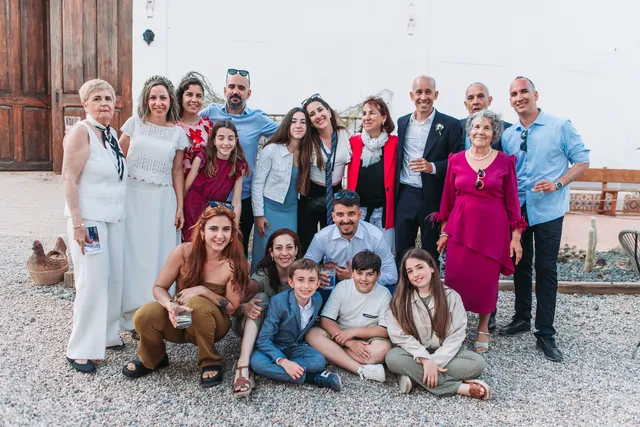 Boda civil dia Sandra Jorge Tancat Albufera Abril 2025 grupales photocall