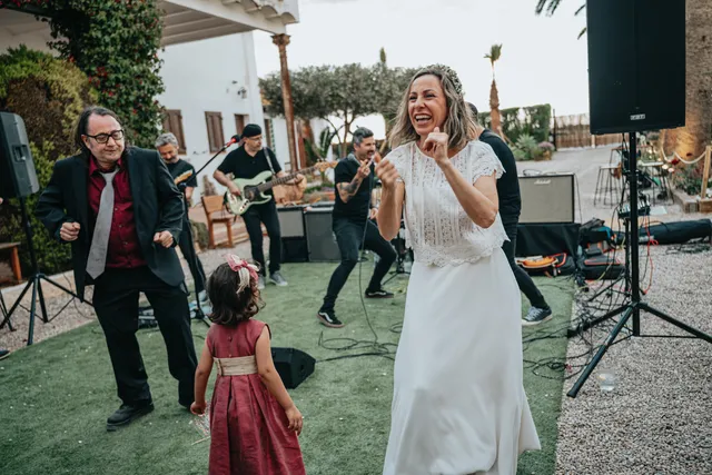 Boda civil dia Sandra Jorge Tancat Albufera Abril 2025 fiesta