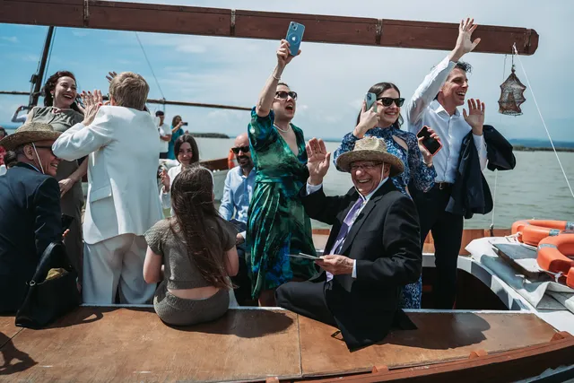 Boda civil dia Sandra Jorge Tancat Albufera Abril 2025 Salida / Entrada