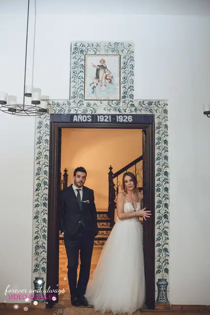 Retratos de Lucas y Vero en Masía Aldamar