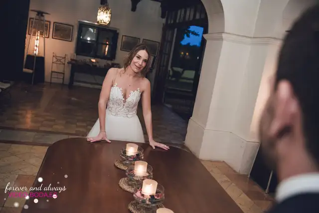 Reportaje de pareja de Lucas y Vero en Masía Aldamar