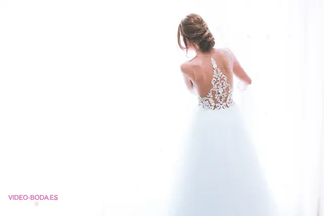 Vero durante los preparativos de su boda
