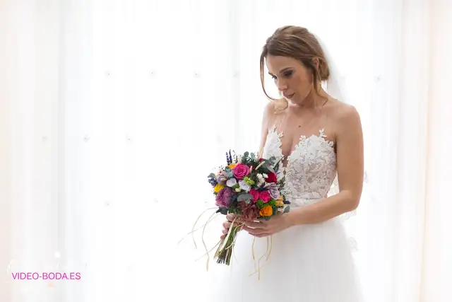 Vero durante los preparativos de su boda