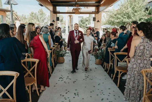 Reportaje boda San Patrcio Celia Ruben Salida / Entrada