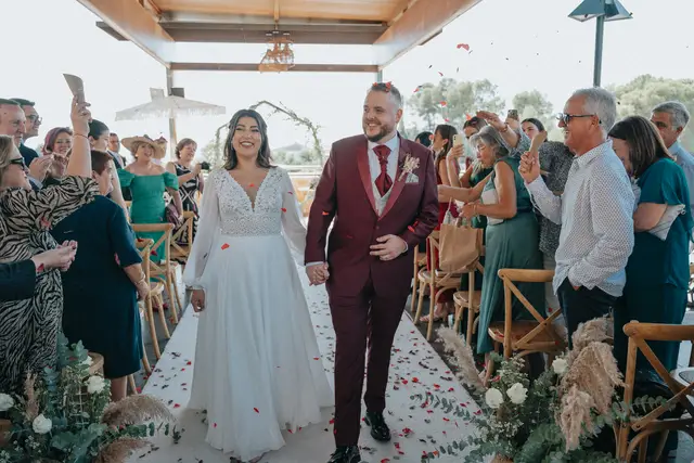 Reportaje boda San Patrcio Celia Ruben Salida / Entrada