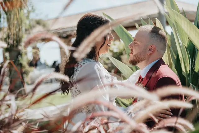 Reportaje boda San Patrcio Celia Ruben portada sesion pareja