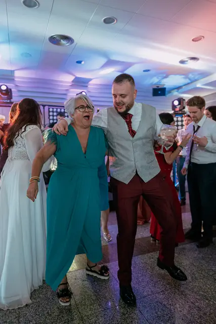 Reportaje boda San Patrcio Celia Ruben fiesta