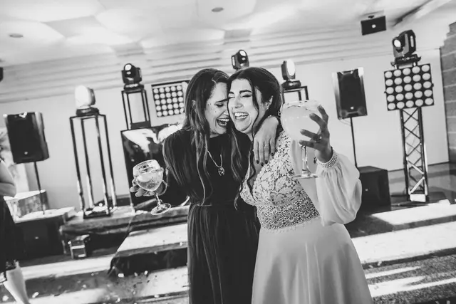 Reportaje boda San Patrcio Celia Ruben BW fiesta portada