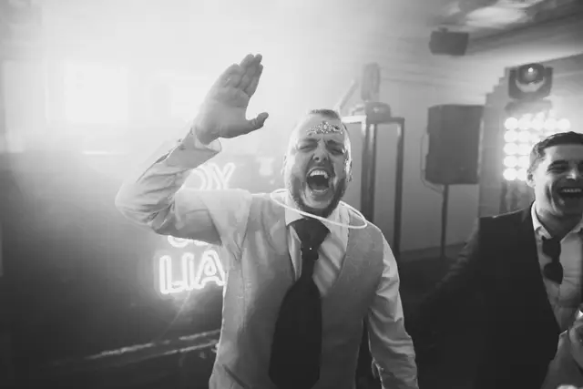 Reportaje boda San Patrcio Celia Ruben BW fiesta portada