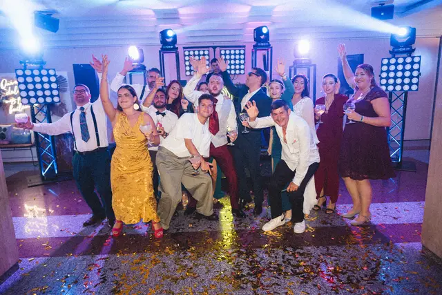 Reportaje boda San Patrcio Celia Ruben fiesta