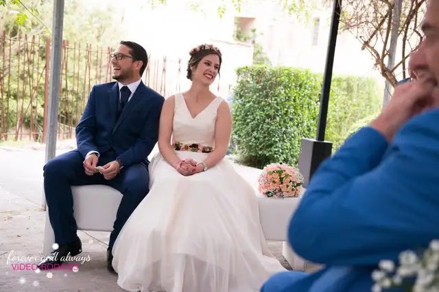 Cristina y David durante su boda en Molino Real