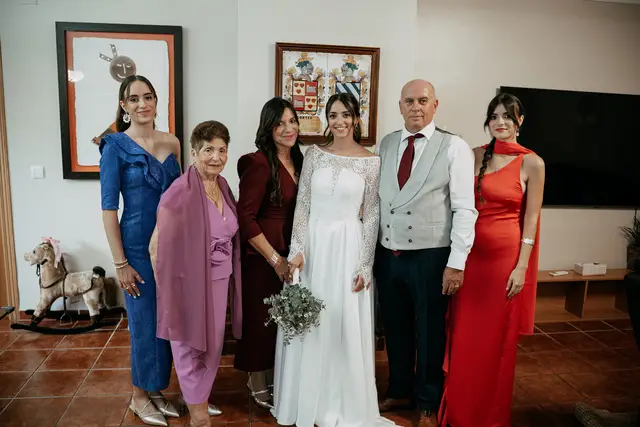 boda Crsitina  Enrique Monteolivete masia de las estrellas grupales