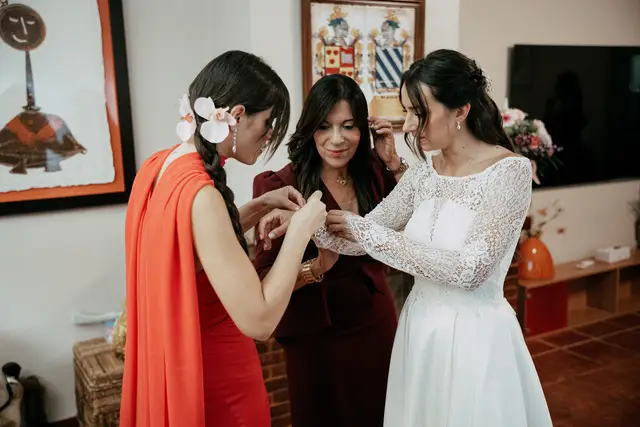 boda Crsitina  Enrique Monteolivete masia de las estrellas preparativos