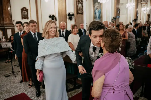 boda Crsitina  Enrique Monteolivete masia de las estrellas Salida / Entrada