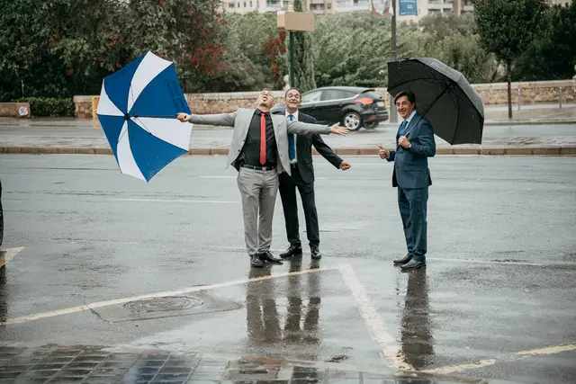boda Crsitina  Enrique Monteolivete masia de las estrellas Salida / Entrada portada