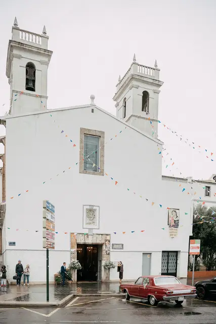 boda Crsitina  Enrique Monteolivete masia de las estrellas Salida / Entrada