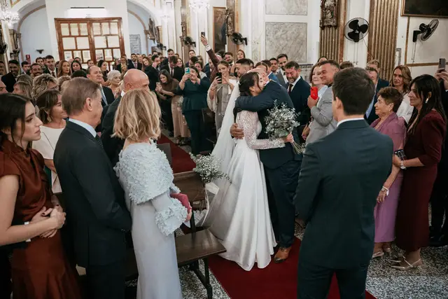 boda Crsitina  Enrique Monteolivete masia de las estrellas Salida / Entrada