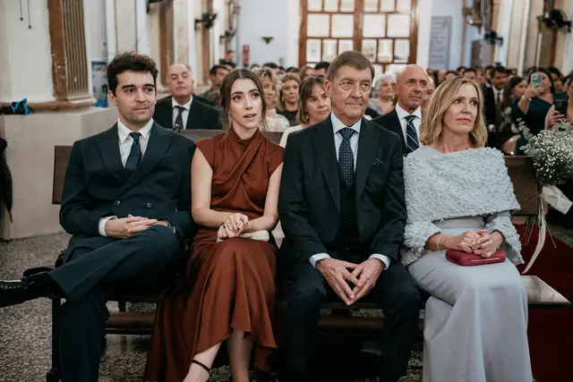 boda Crsitina  Enrique Monteolivete masia de las estrellas ceremonia