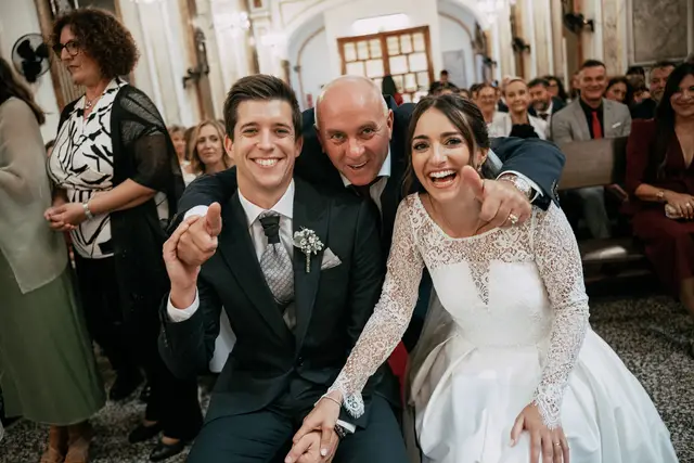 boda Crsitina  Enrique Monteolivete masia de las estrellas ceremonia grupales portada