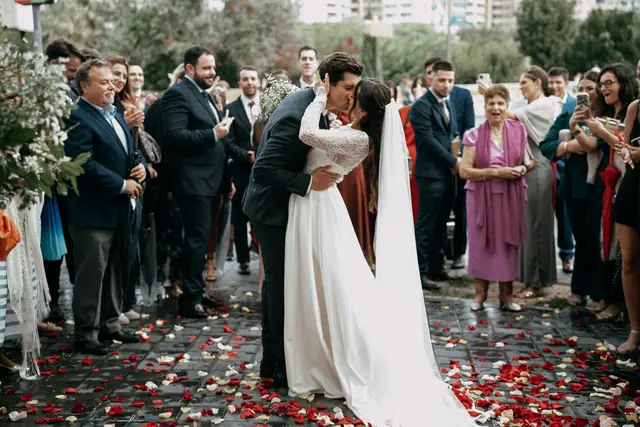 boda Crsitina  Enrique Monteolivete masia de las estrellas Salida / Entrada