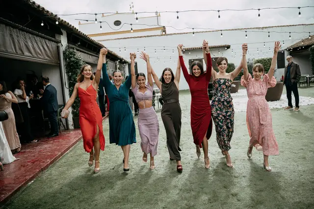 boda Crsitina  Enrique Monteolivete masia de las estrellas coctel grupales portada