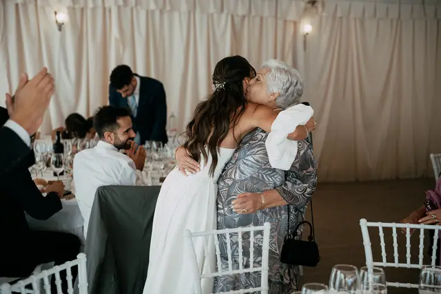 boda Crsitina  Enrique Monteolivete masia de las estrellas Entrada salón